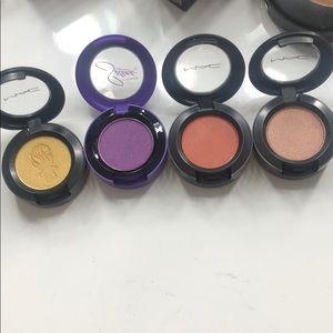 MAC single shadow’s  Limited Edition
